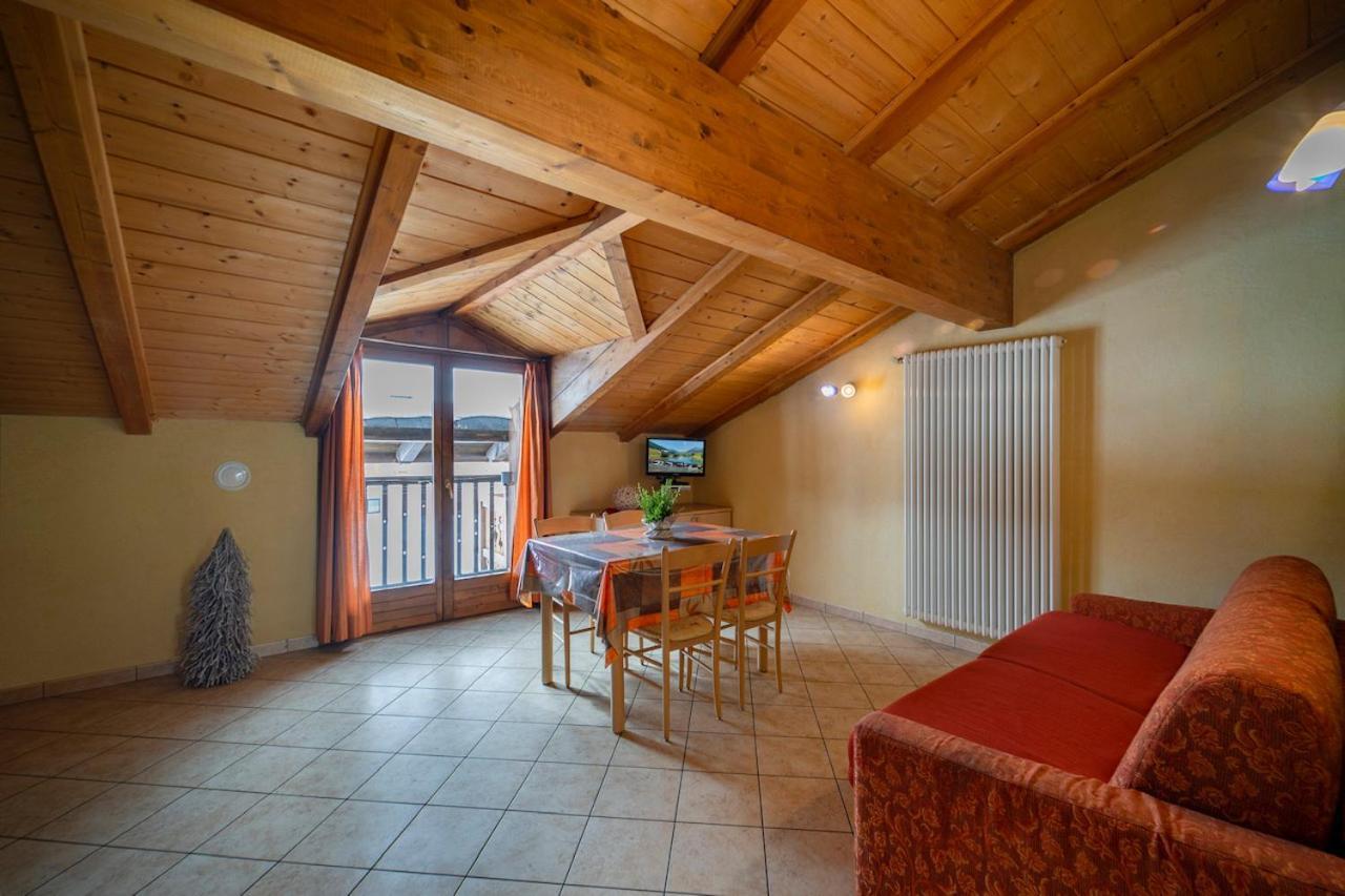 Livigno Chalets ภายนอก รูปภาพ