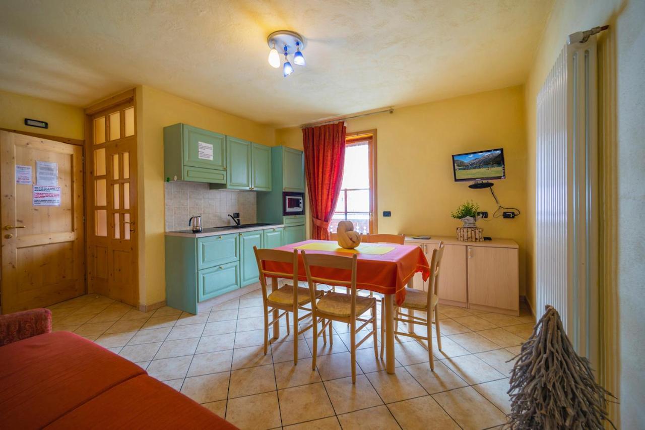 Livigno Chalets ภายนอก รูปภาพ